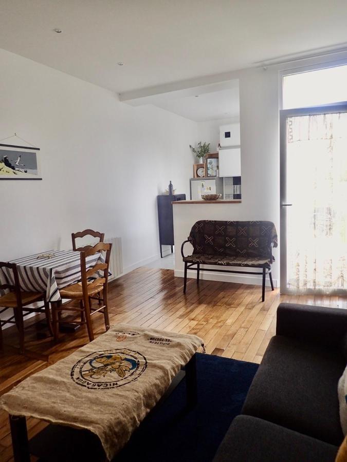Appartement Tempere Avec Terrasse Tours Exterior photo